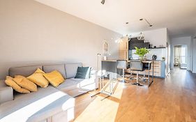 Krucza Apartment ~ Self Check-In 24H ~ Parking And Lift